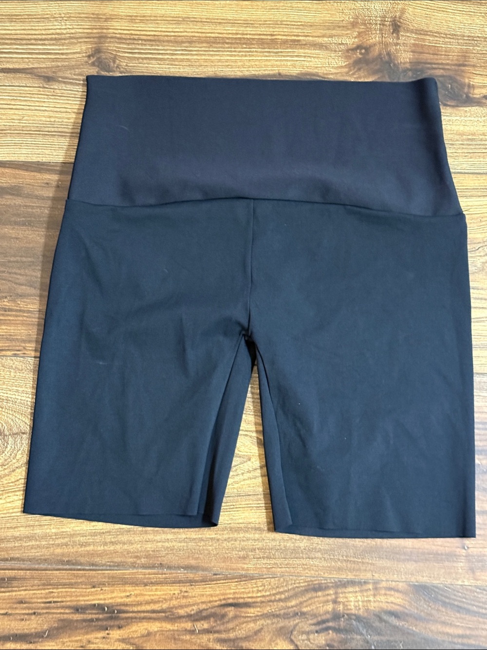 Stay-In-Place Seamless Shapewear Shorts